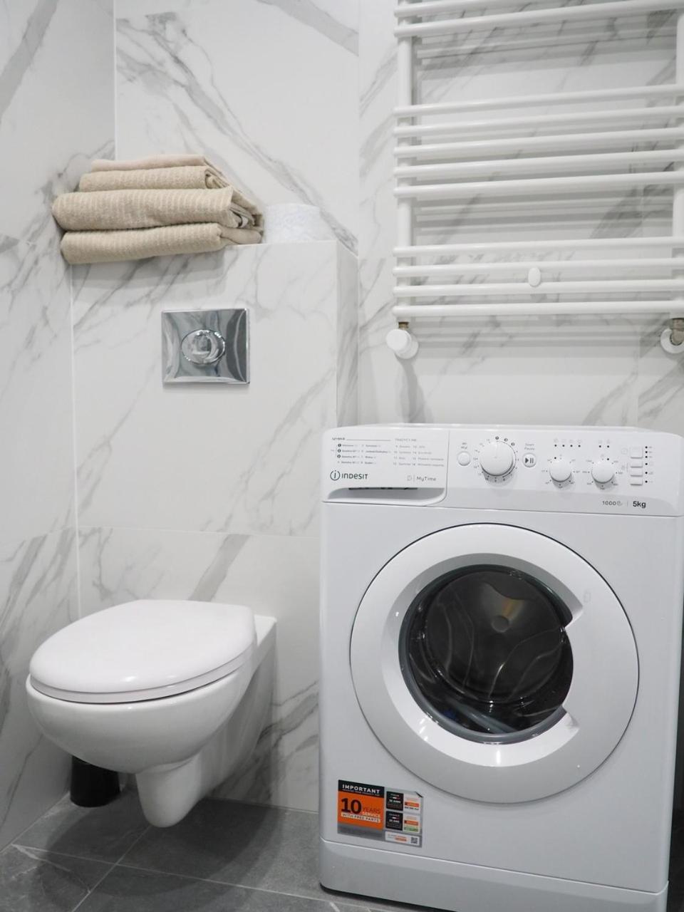 ורשה Sunapart A 182 מראה חיצוני תמונה